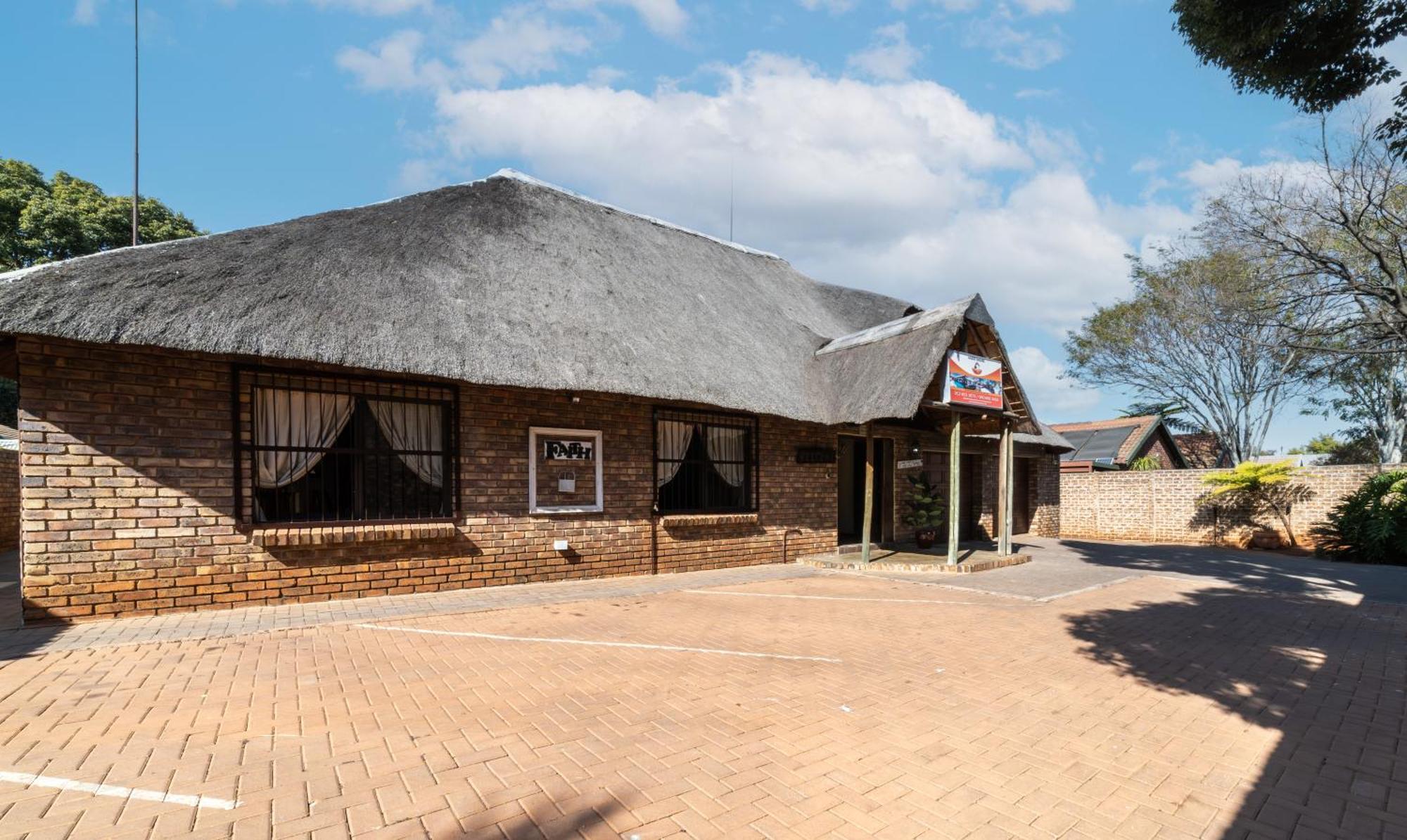 Thatch Haven Guesthouse Centurion Εξωτερικό φωτογραφία