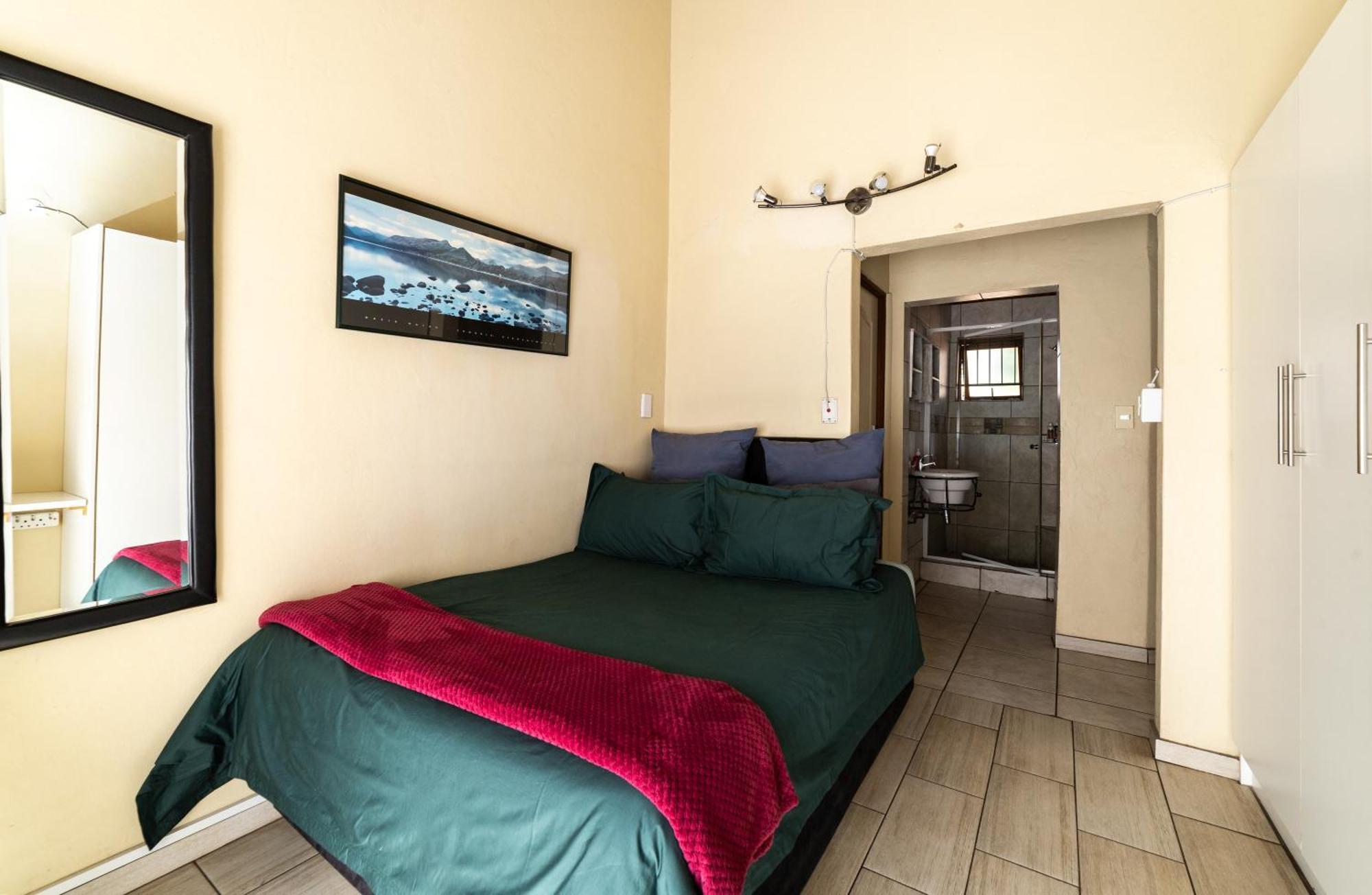 Thatch Haven Guesthouse Centurion Εξωτερικό φωτογραφία