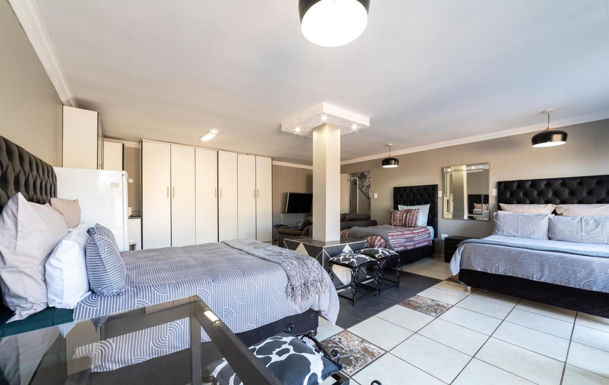 Thatch Haven Guesthouse Centurion Εξωτερικό φωτογραφία