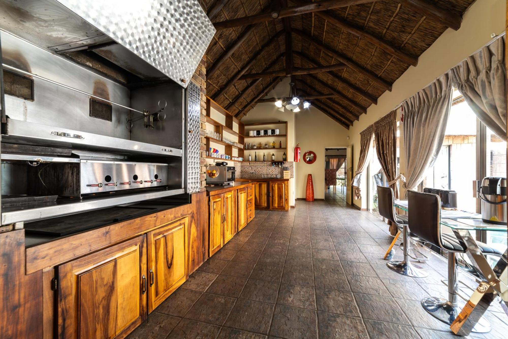 Thatch Haven Guesthouse Centurion Εξωτερικό φωτογραφία